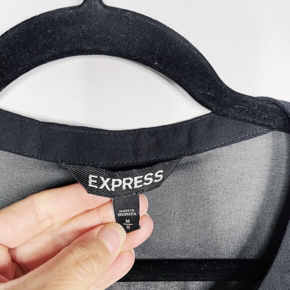 Express Womens M Black Sheer Pieced V Neck Blouse Top 3/4 Sleeve Lightweight - Picture 5 of 6